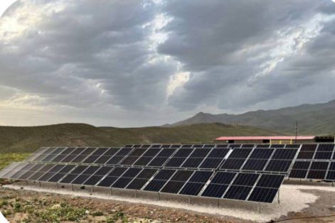 بهره برداری از نخستین نیروگاه خورشیدی ۴۰ کیلوواتی از نوع N خراسان رضوی در زبرخان
